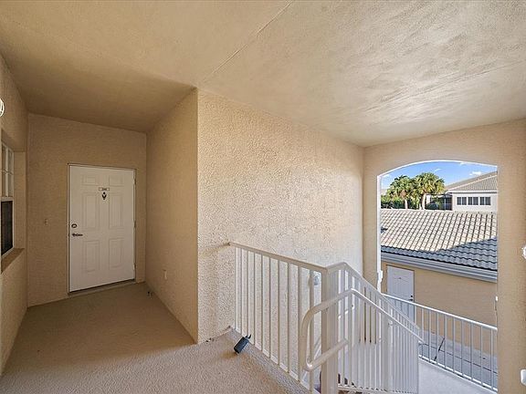 3rd image of 6318 GRAND OAK CIRCLE #204