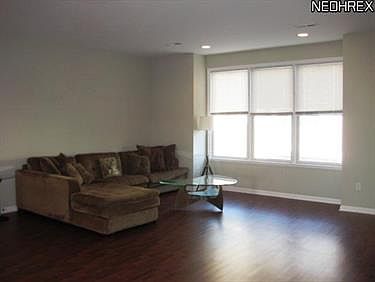 3rd image of 3714 Longwood Ct