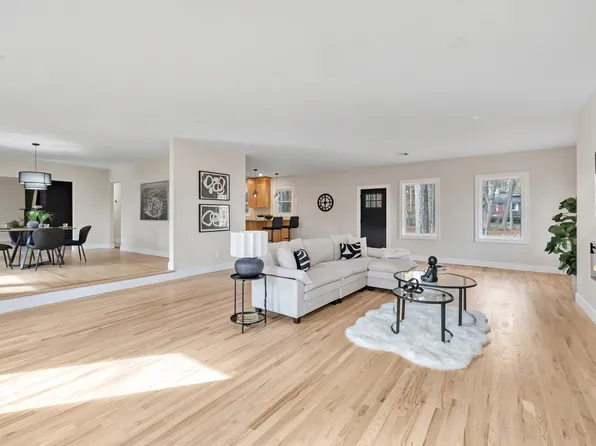 93 Tersana Drive, Easton, CT 06612