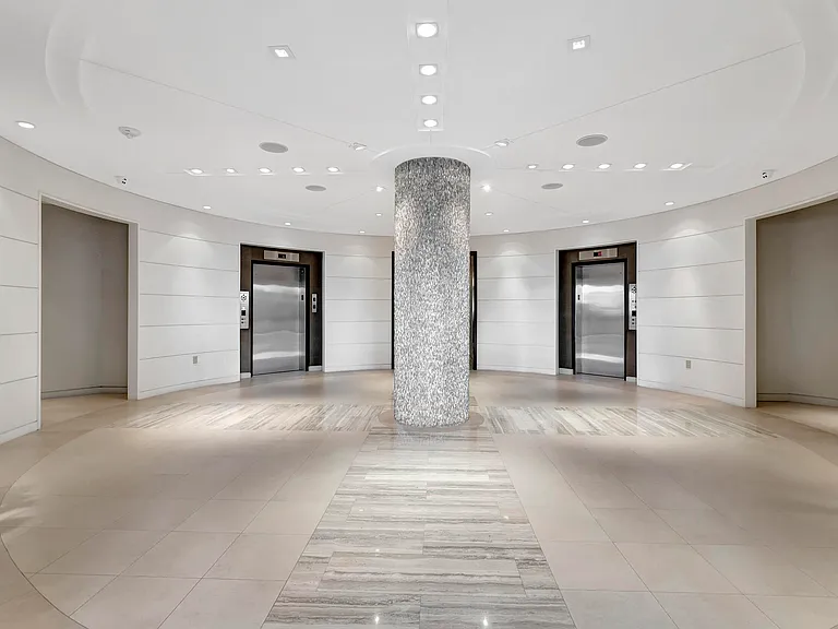 500 S Ocean Blvd #1009 — Photo 30