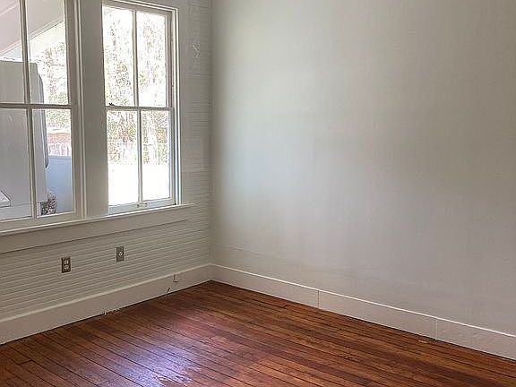 4th image of 1274 Perkins Rd