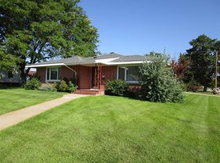 703 W 4th St, Ogallala, NE 69153