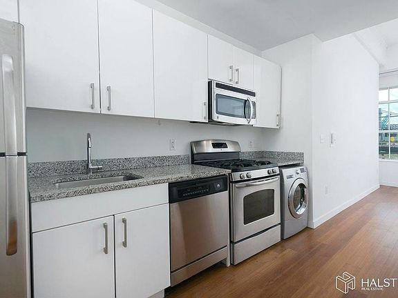 3rd image of 184 Kent Ave #101