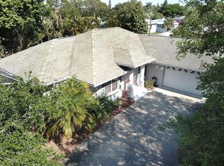 4490 Yacht Club Dr, Venice, FL 34293