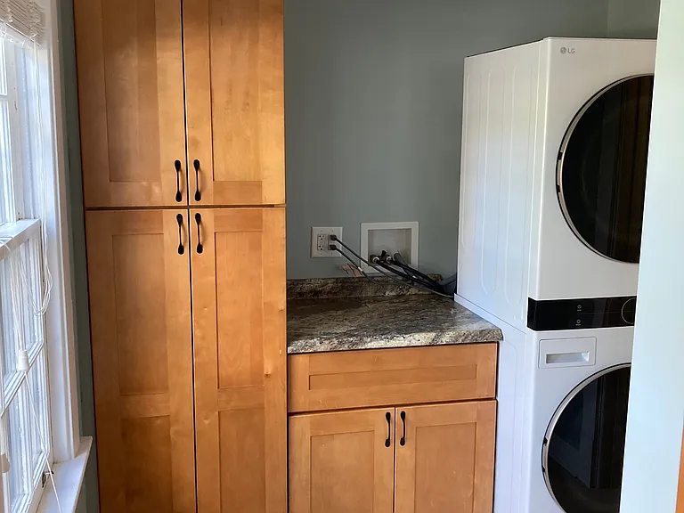 271 Cazenovia St #5 — Photo 13