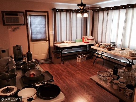 3rd image of 514 W Saint Paul St