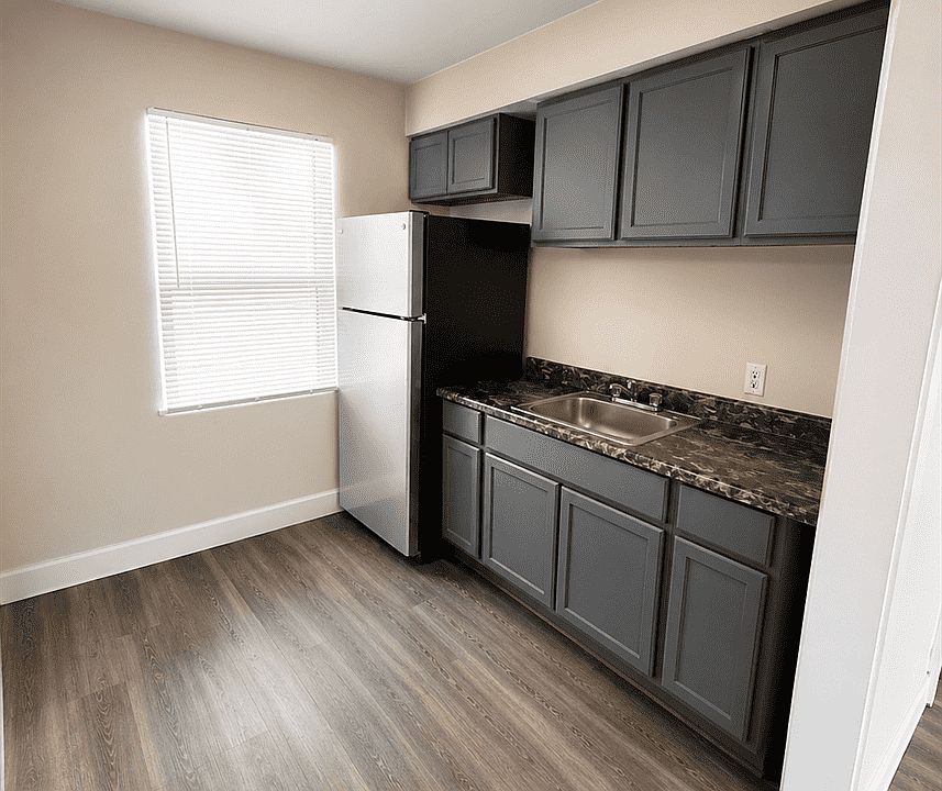 1st image of 3652 Otterbein Ave #3652