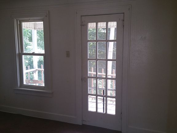 5th image of 1304 Orchard Ave