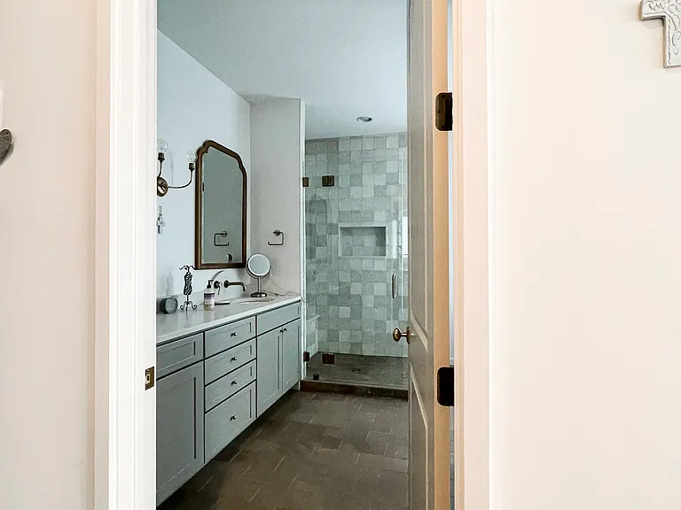 4116A Eden Ave — Photo 13