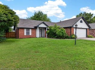 7701 S 24th St, Fort Smith, AR 72908