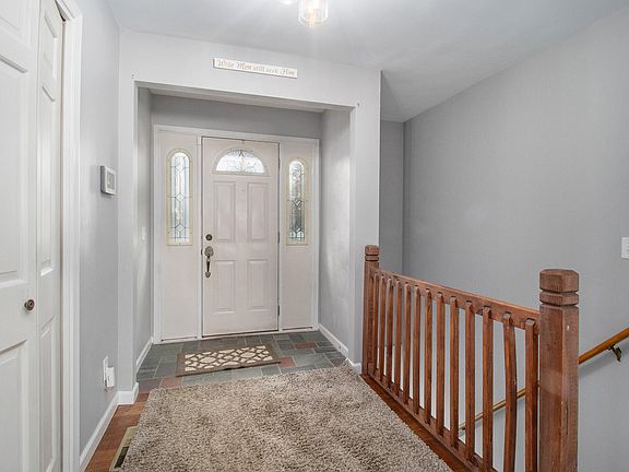 4th image of 6185 Enola Ave