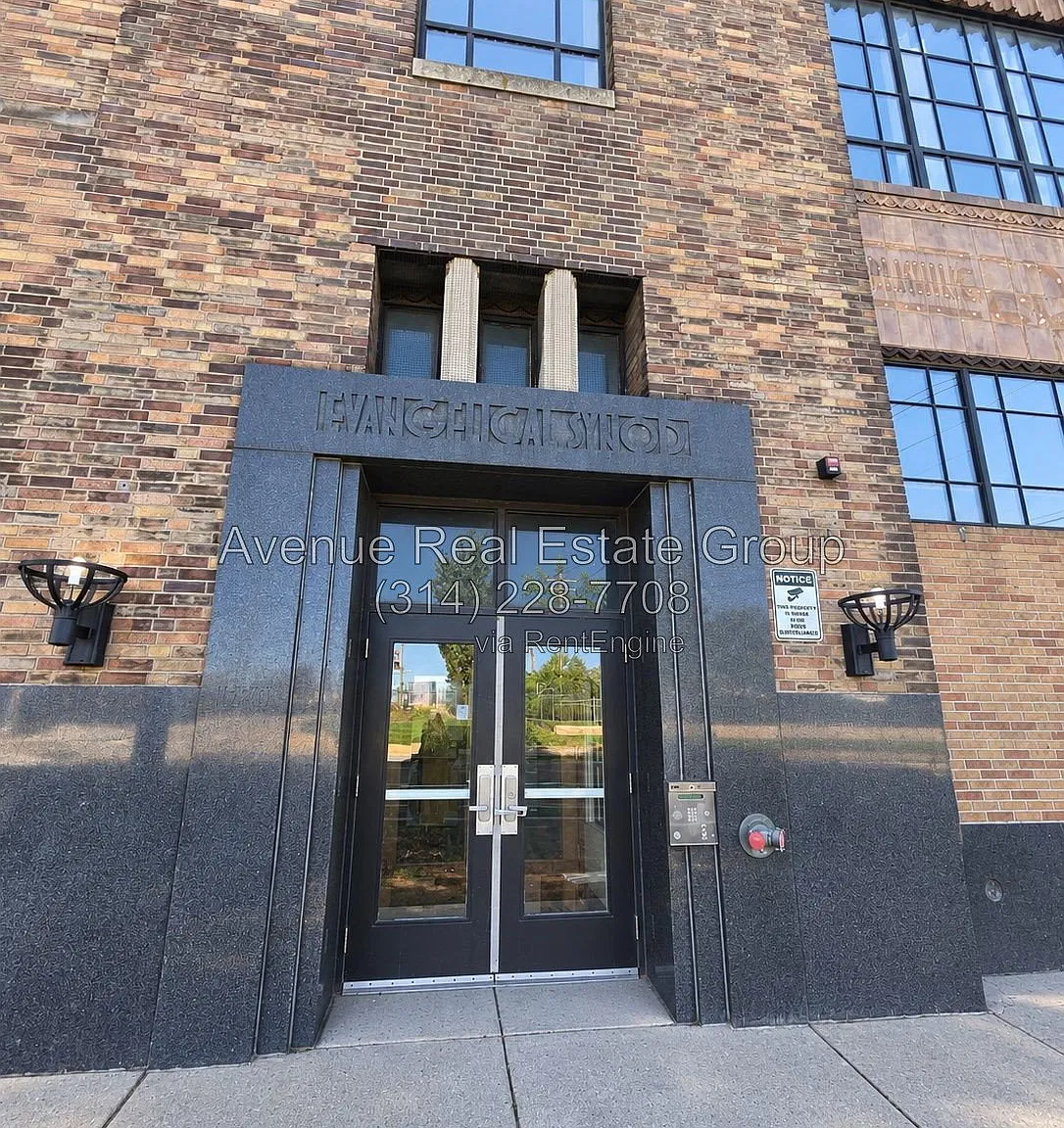 2 bed, 2.0 bath, 1215 sqft, $1,500 — Photo 1
