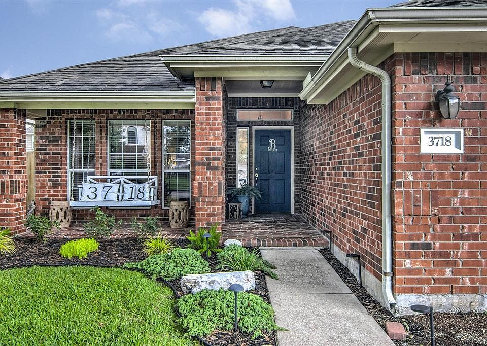 1st image of 3718 Wild Oak Dr