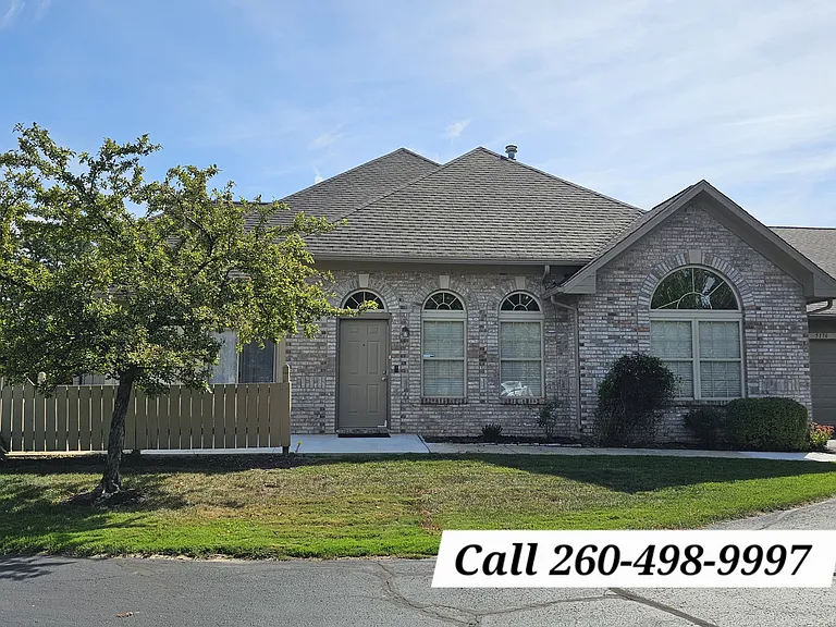 5176 Coventry Ln — Photo 3