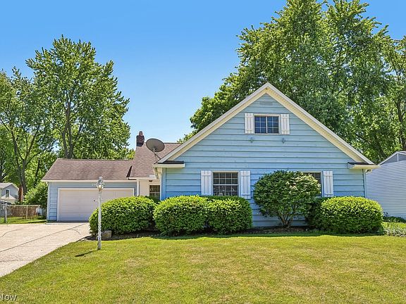 2nd image of 29609 Wellington Dr
