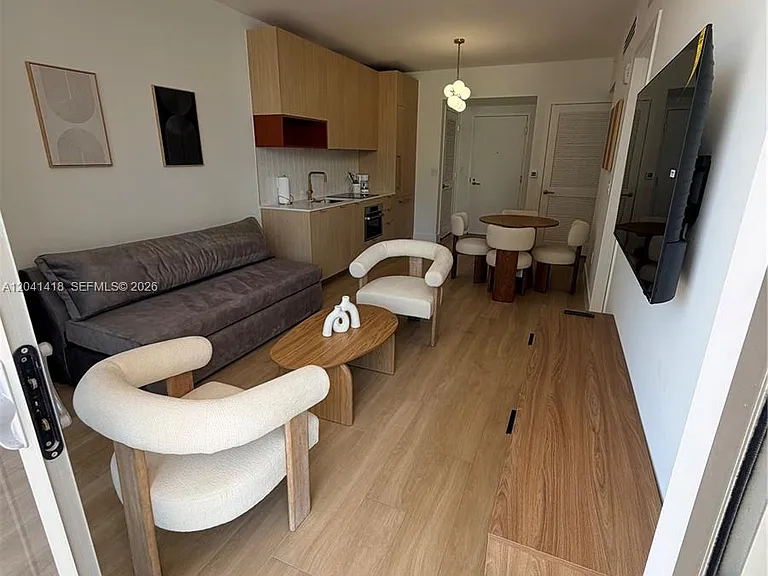 90 NE 32nd St #707 — Photo 22