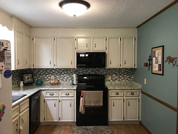 3rd image of 15944 Asheville Hwy