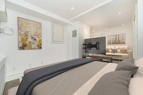 Rented by Living New York | media 6