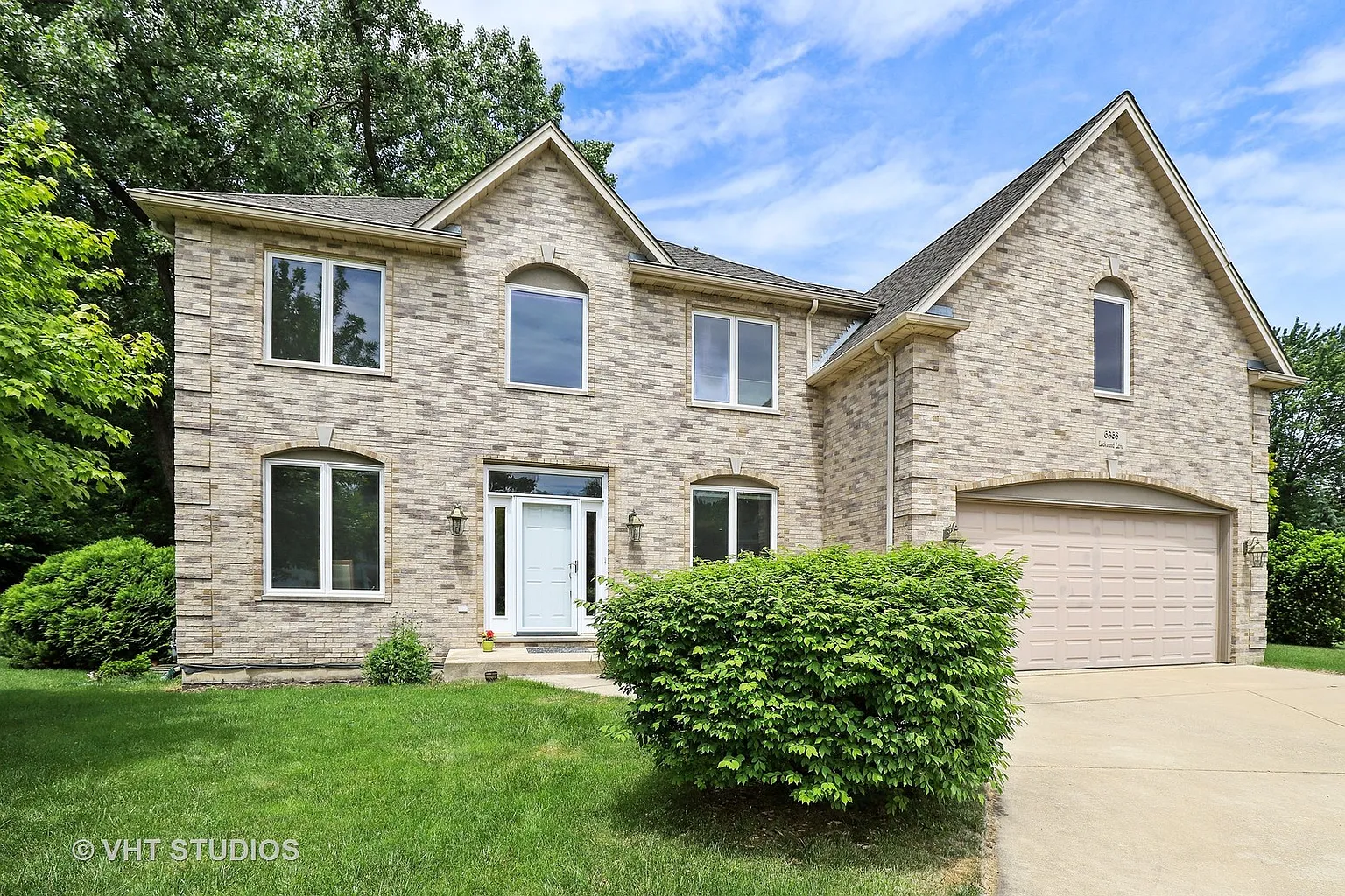 6368 Lockwood Ln photo 1