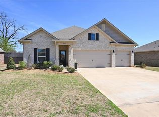 1828 Magnolia Ln SE, Cullman, AL 35055