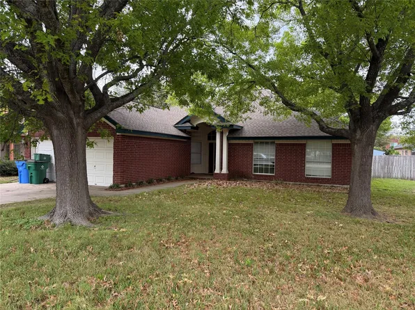705 Split Oak Dr, Pflugerville, TX 78660