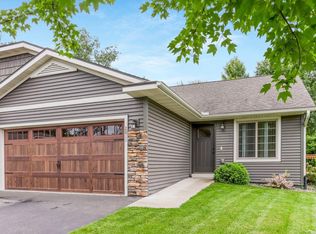 2811 Swallowtail Ct, Altoona, WI 54720