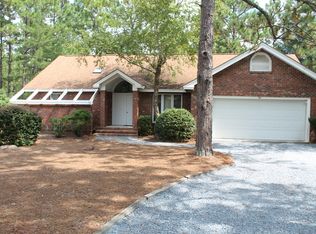 80 Oakmont Cir, Pinehurst, NC 28374