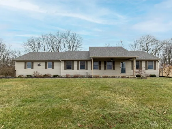 4845 E Troy Urbana Rd, Casstown, OH 45312
