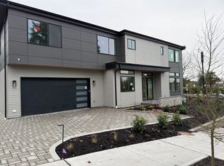 1720 Market St #H, Kirkland, WA 98033