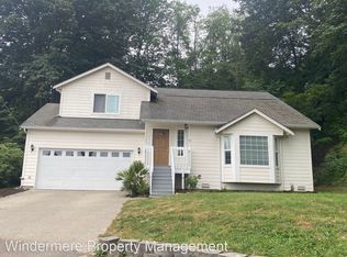 2112 Kelp Pl E, Pt Orchard, WA 98366