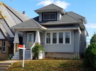 2208 S 75th St, West Allis, WI 53219