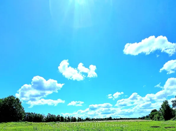 329 County Road 3, Prince Edward County, ON K8N 4Z1