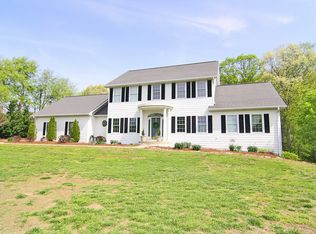 320 Tara Ln, Cape Girardeau, MO 63701