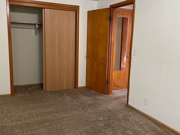 3rd image of 5420 Ervin St APT 3
