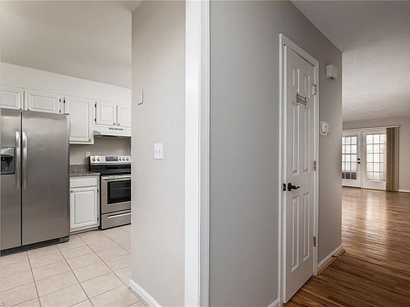 5th image of 2502 Cottage Pl