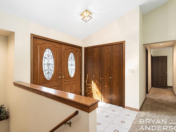 5th image of 1429 Shadyview Dr SE