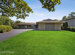 694 Apple Tree Ln, Glencoe, IL 60022