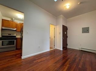 59-07 71st Ave #3F, Ridgewood, NY 11385