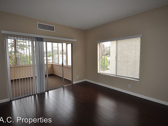 5th image of 4225 Mary Ellen Ave APT 305