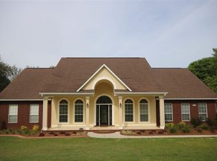 5575 Oakmont Dr, Pace, FL 32571