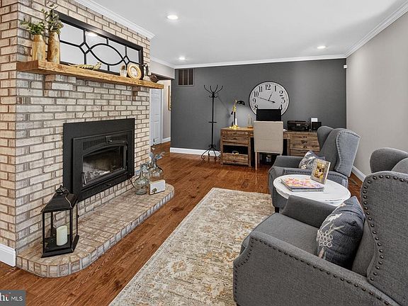 4th image of 14063 Timothy Dr