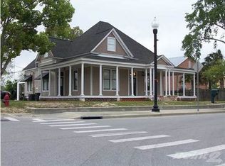 6866 Oak St, Milton, FL 32570