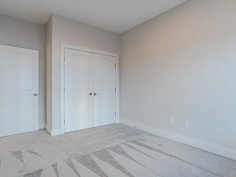 18 Sullivan St #202 — Photo 7