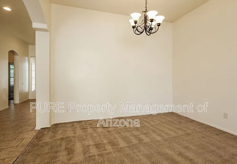 8752 W Frier Dr — Photo 5