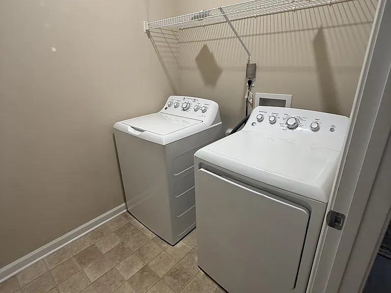 222 Skyway Dr — Photo 10