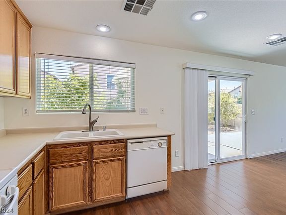 4th image of 4111 Pistachio Nut Ave