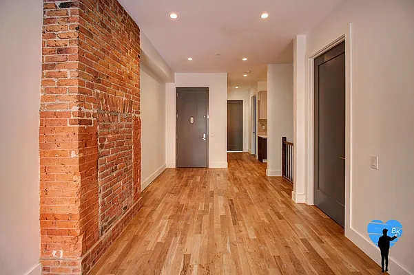 Rented by Next Door Realty NYC | media 4