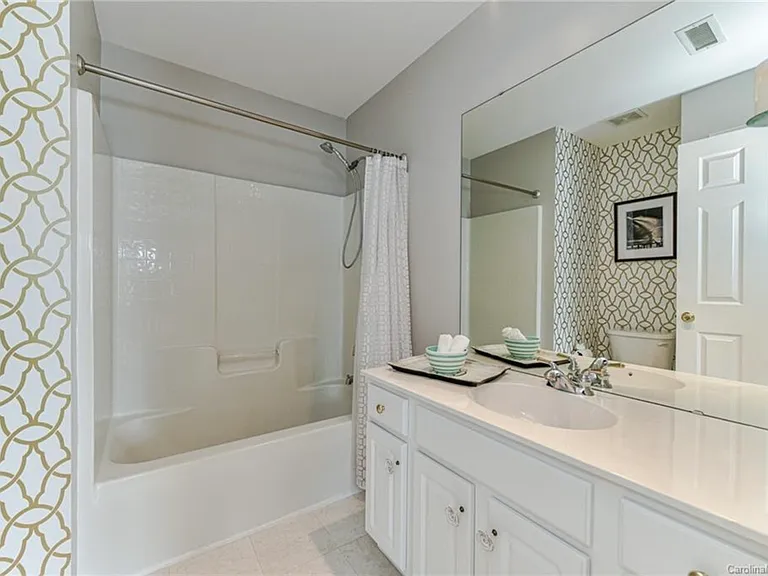 2907 Castleberry Ct — Photo 13