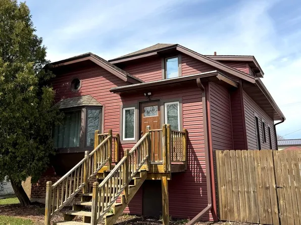 418 E Monowau St, Tomah, WI 54660