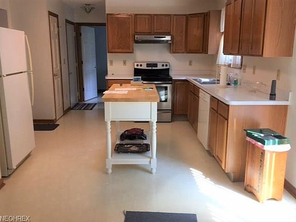 4th image of 3492 Malvern Dr